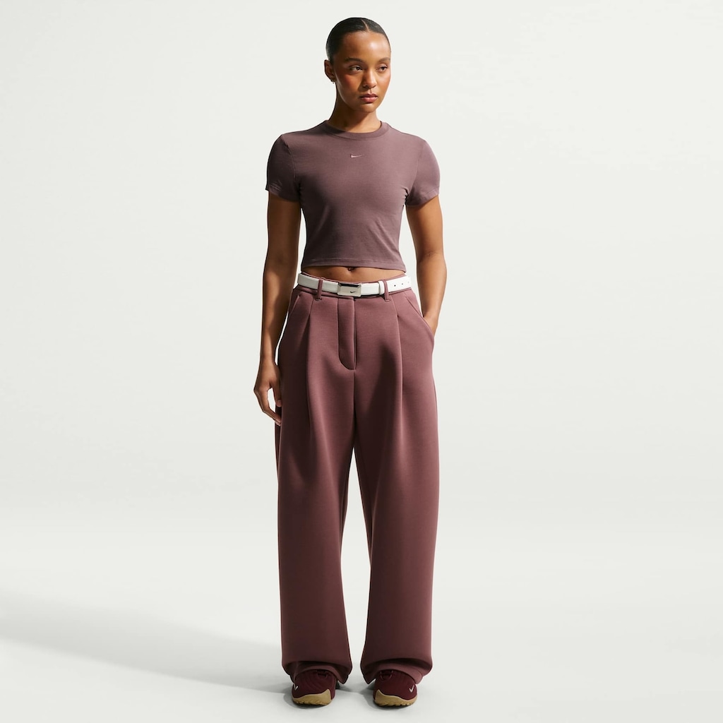 Imagem 4 do produto Camiseta Nike Sportswear Chill Knit Cropped - Feminina