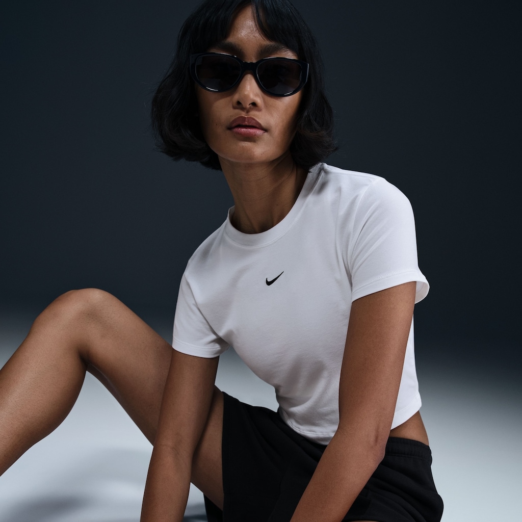 Imagem 4 do produto Camiseta Nike Sportswear Chill Knit Cropped - Feminina