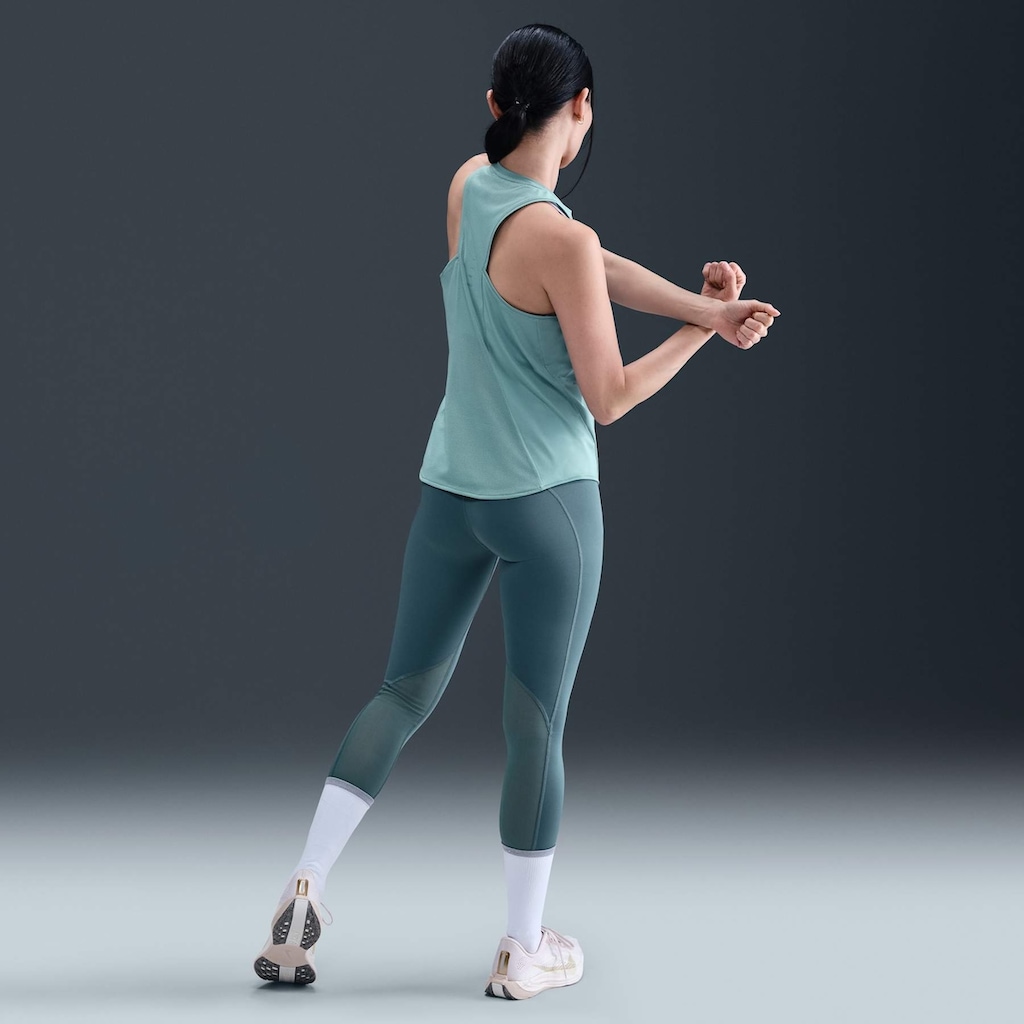 Imagem 5 do produto Camiseta Regata Nike Dri-FIT Run - Feminina