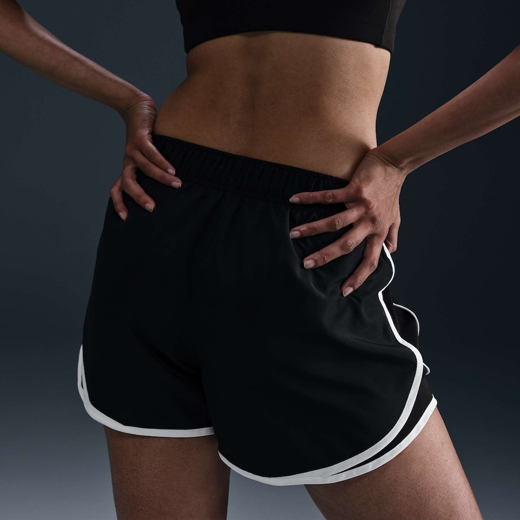 Imagem 3 do produto Short Nike Dri-FIT Tempo - Feminino