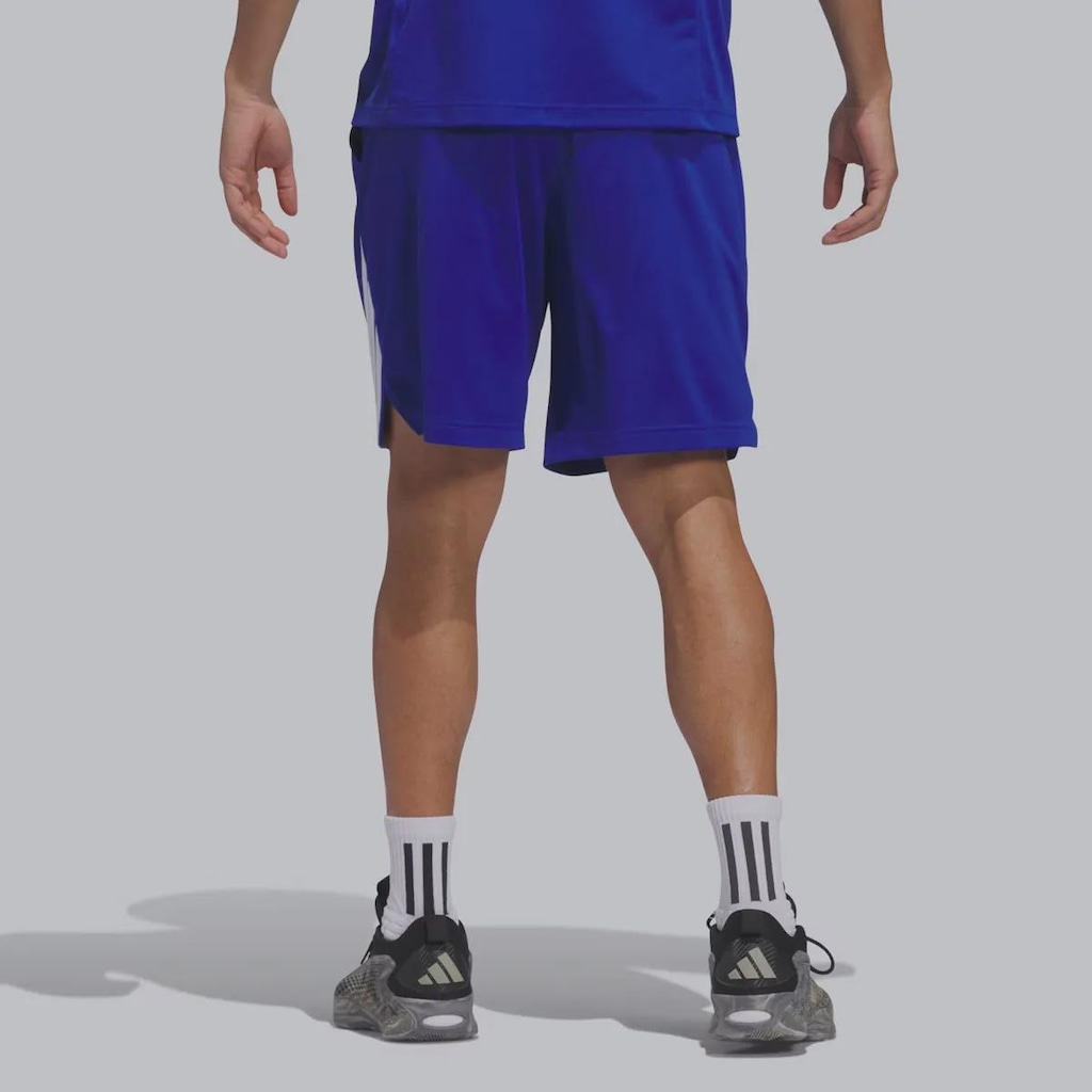 Imagem 2 do produto Bermuda adidas Legends 3 Stripes - Masculino