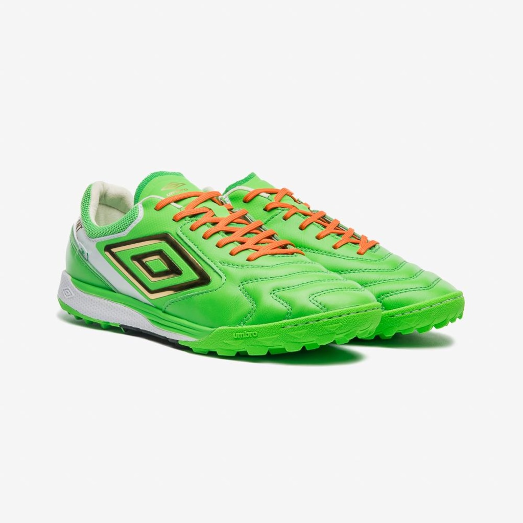 Imagem 3 do produto Chuteira Society Umbro Ada Master Class Pro Bump Saint Patrick's - Adulto