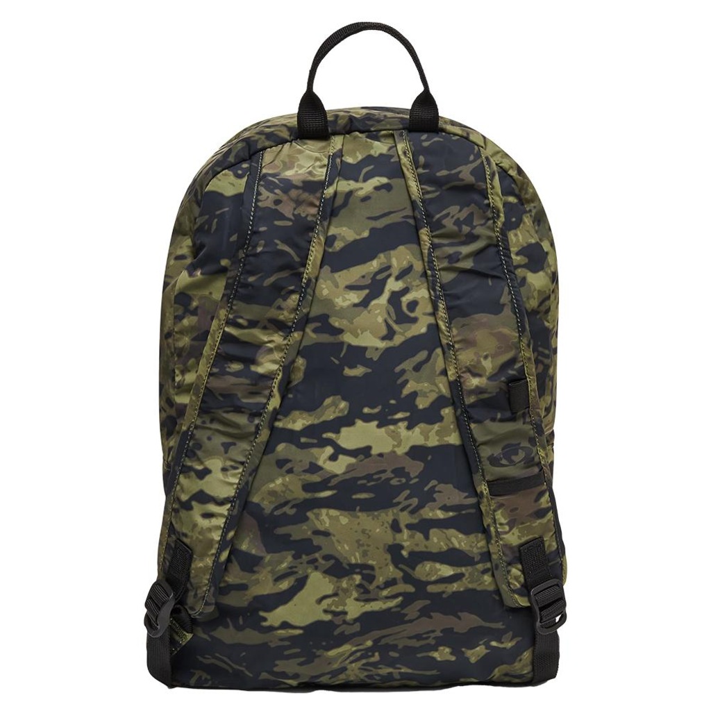 Imagem 2 do produto Mochila Oakley Freshman Pkble RC WT25 Tiger Camo - 19 Litros