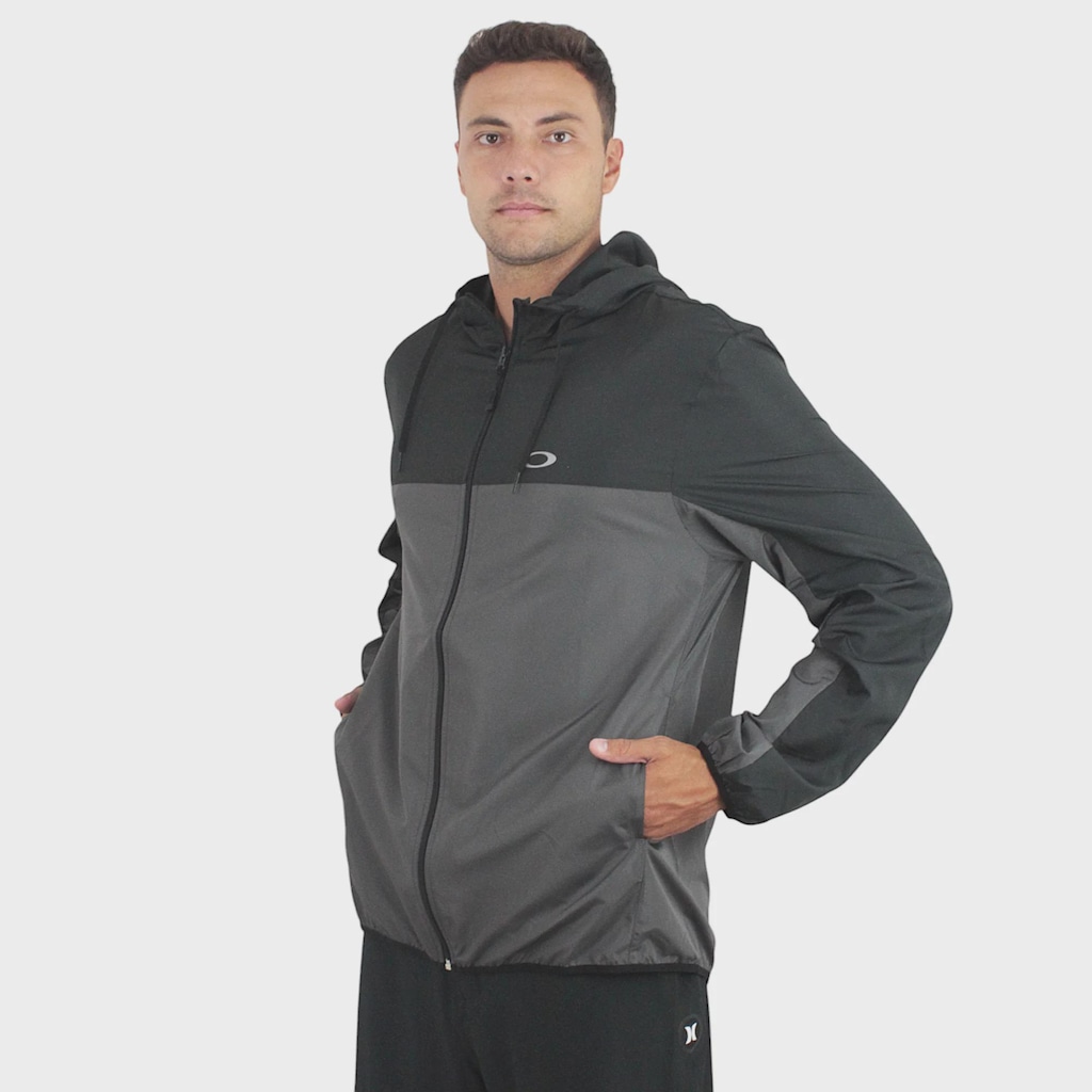 Imagem 3 do produto Jaqueta Oakley Blocked Blackout - Masculina