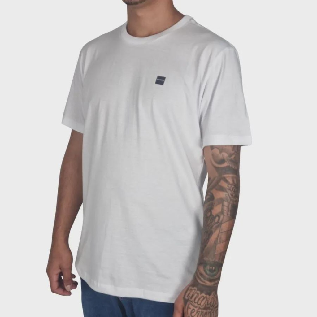 Imagem 3 do produto Camiseta Oakley Patch 2 - Masculina
