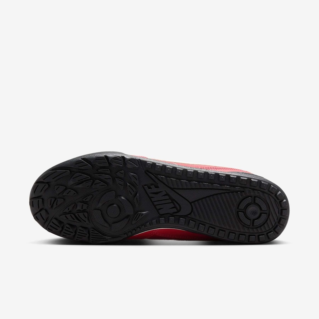 Imagem 2 do produto Tênis Feminino Nike Terra Manta