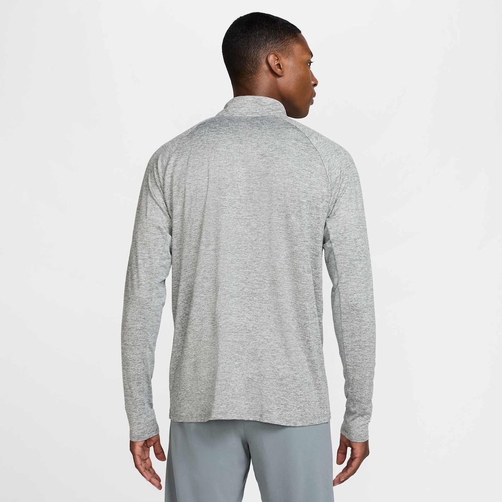Imagem 2 do produto Camiseta Manga Longa Nike Stride - Masculina
