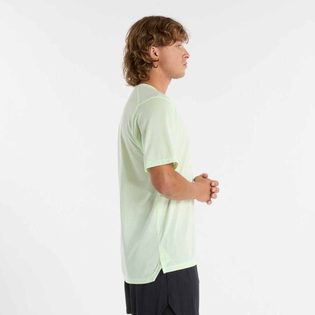 Imagem 2 do produto Camiseta New Balance Atlhetics Run - Masculina