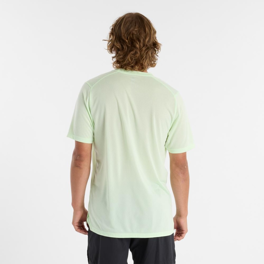 Imagem 3 do produto Camiseta New Balance Atlhetics Run - Masculina