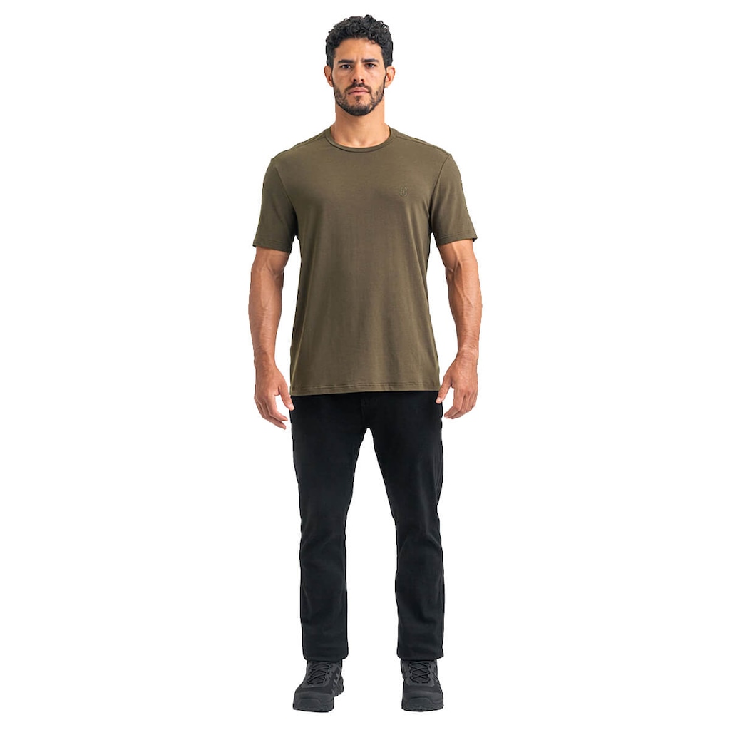 Imagem 2 do produto Camiseta Invictus Basic Walk 2.0 Masculina
