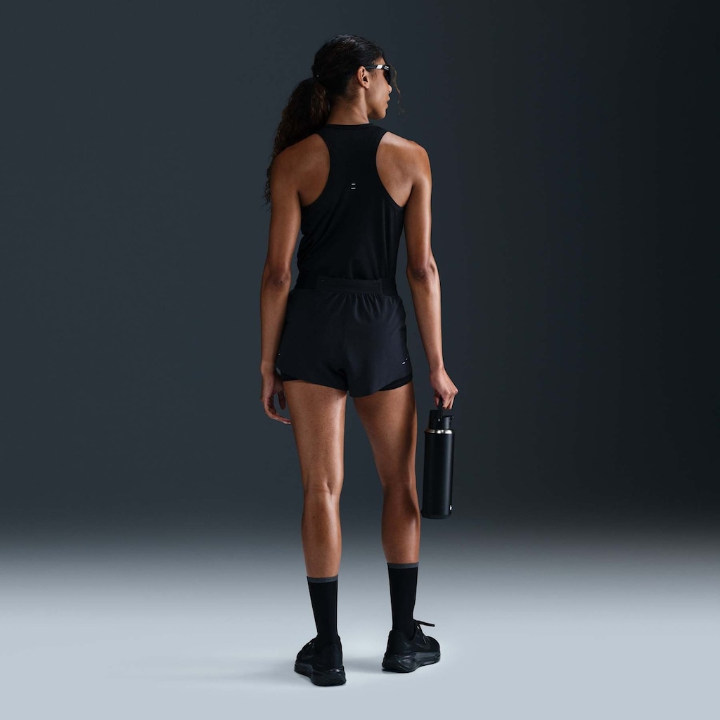 Imagem 2 do produto Camiseta Regata Nike Dri-FIT Tempo Feminina