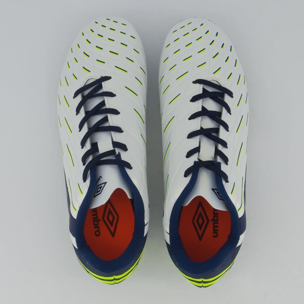 Imagem 4 do produto Chuteira de Campo Adulto Umbro Domain