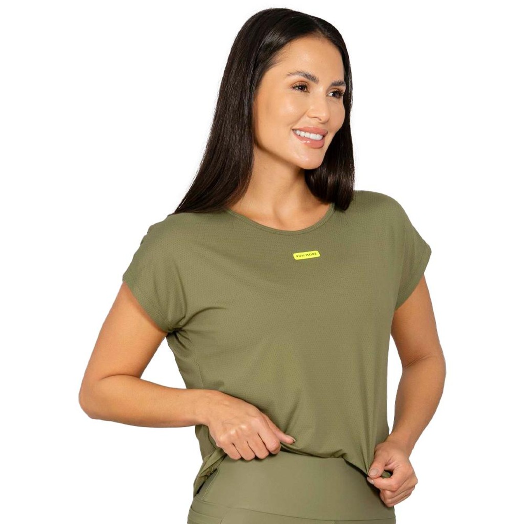Imagem 3 do produto Camiseta Feminina Run More Morcego
