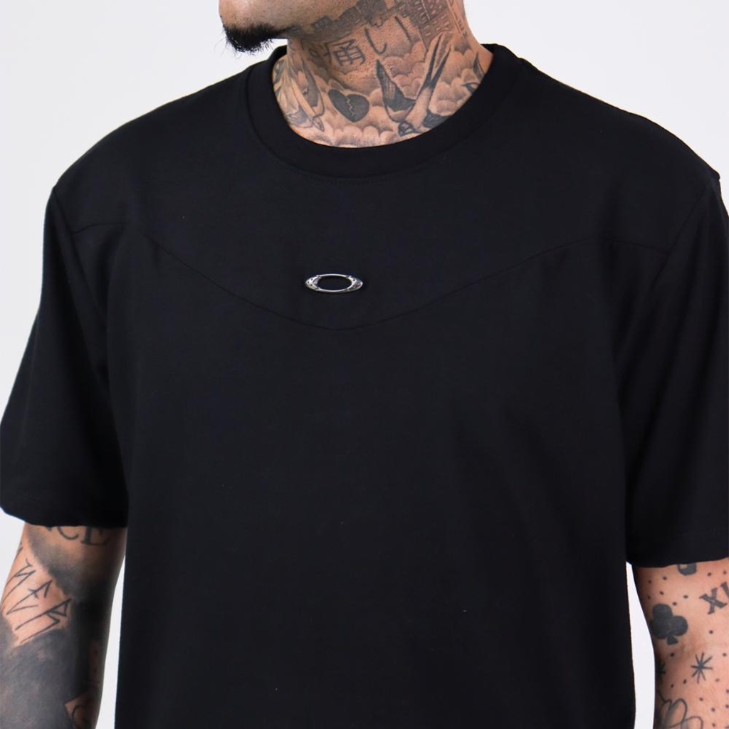 Imagem 3 do produto Camiseta Oakley Legend Metal Pin Tee Masculina