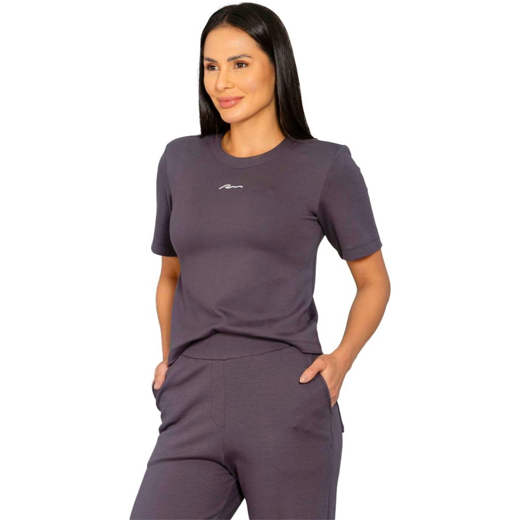 Imagem 4 do produto Camiseta Run More Premium Urban Cozy Feminina