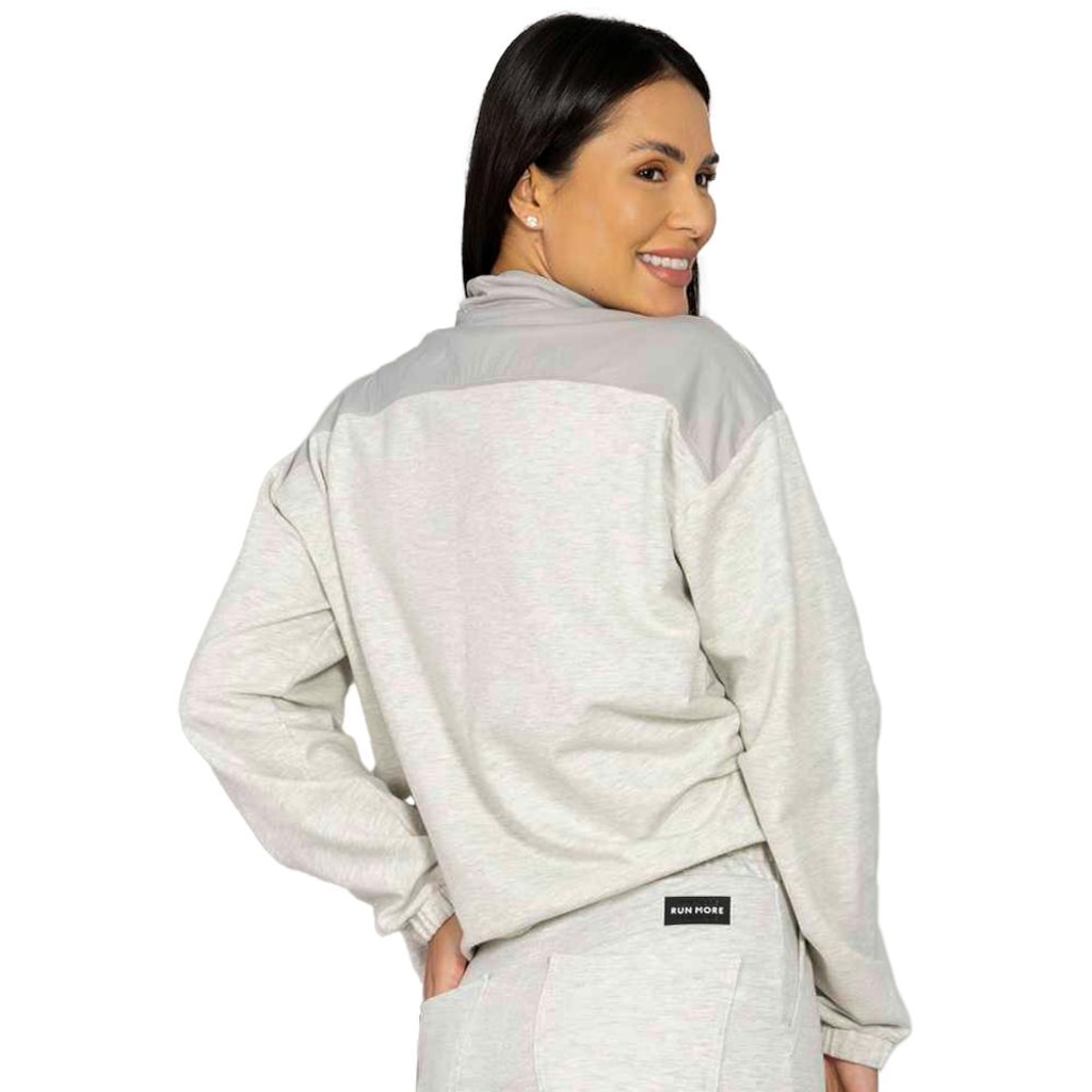 Imagem 2 do produto Blusão de Moletom Run More Cangurú Feminino