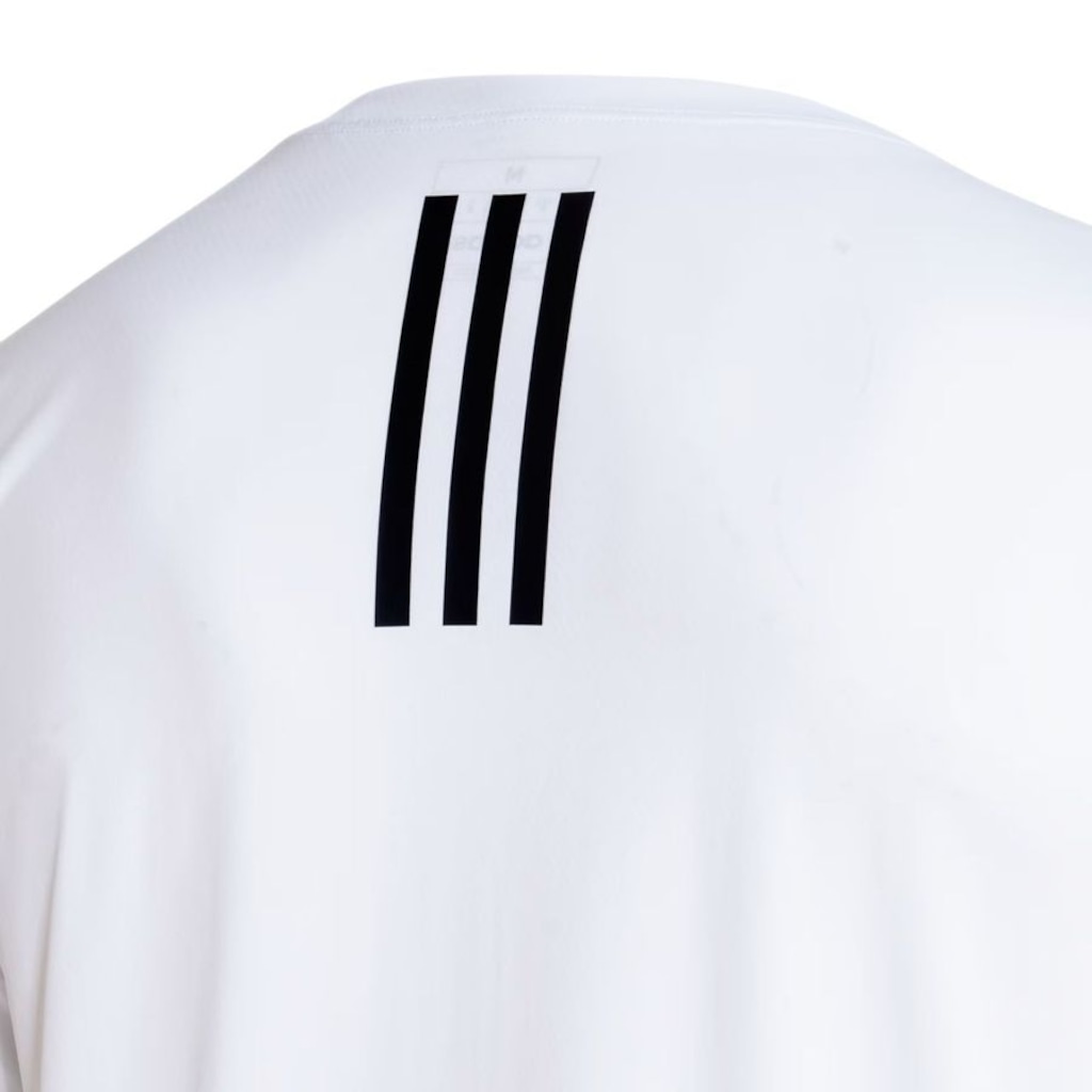 Imagem 5 do produto Camiseta Masculina Adidas MC Own The Run 3 Listras