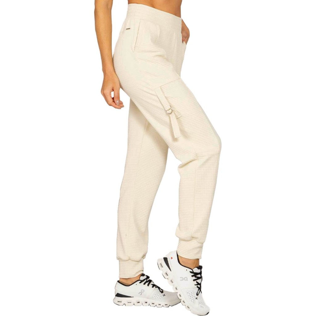 Imagem 3 do produto Calça Run More Jogger Dimensional Feminina