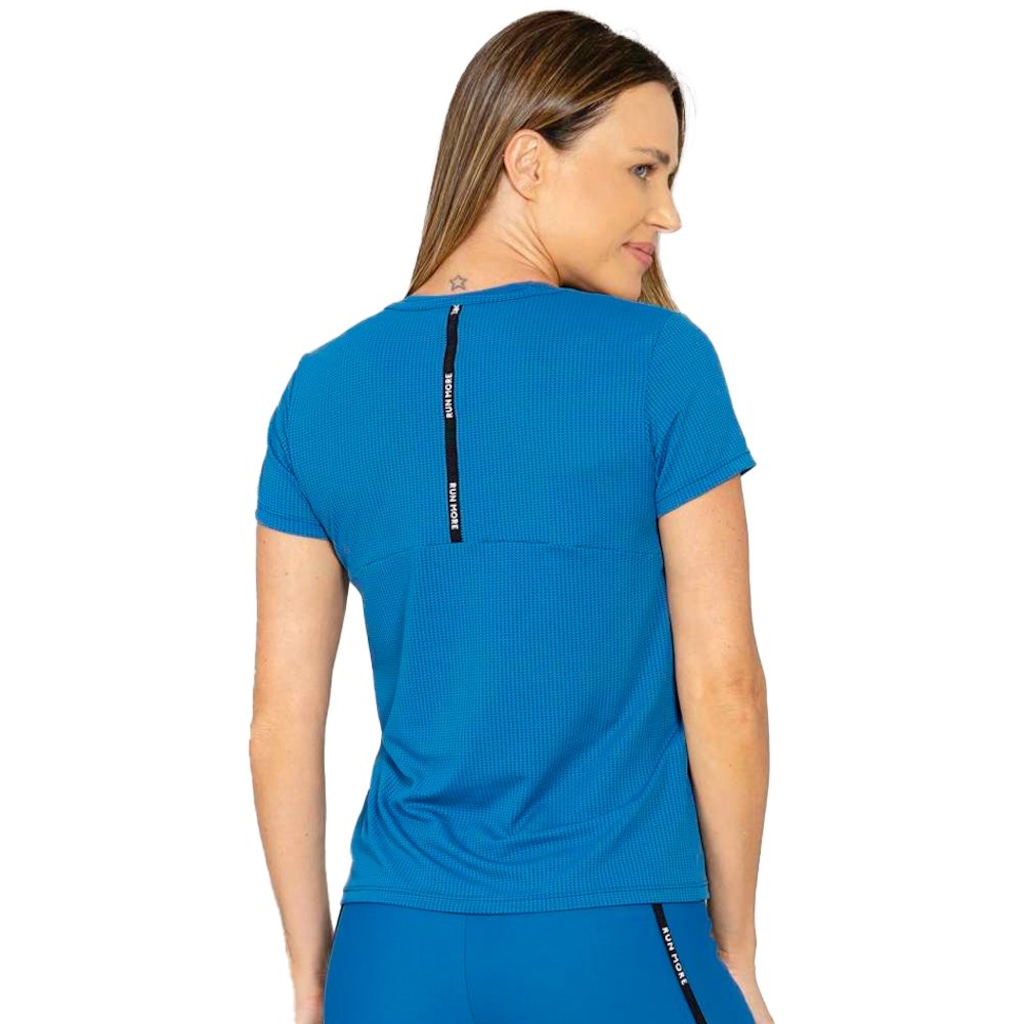 Imagem 2 do produto Camiseta Feminina Run More Highlines