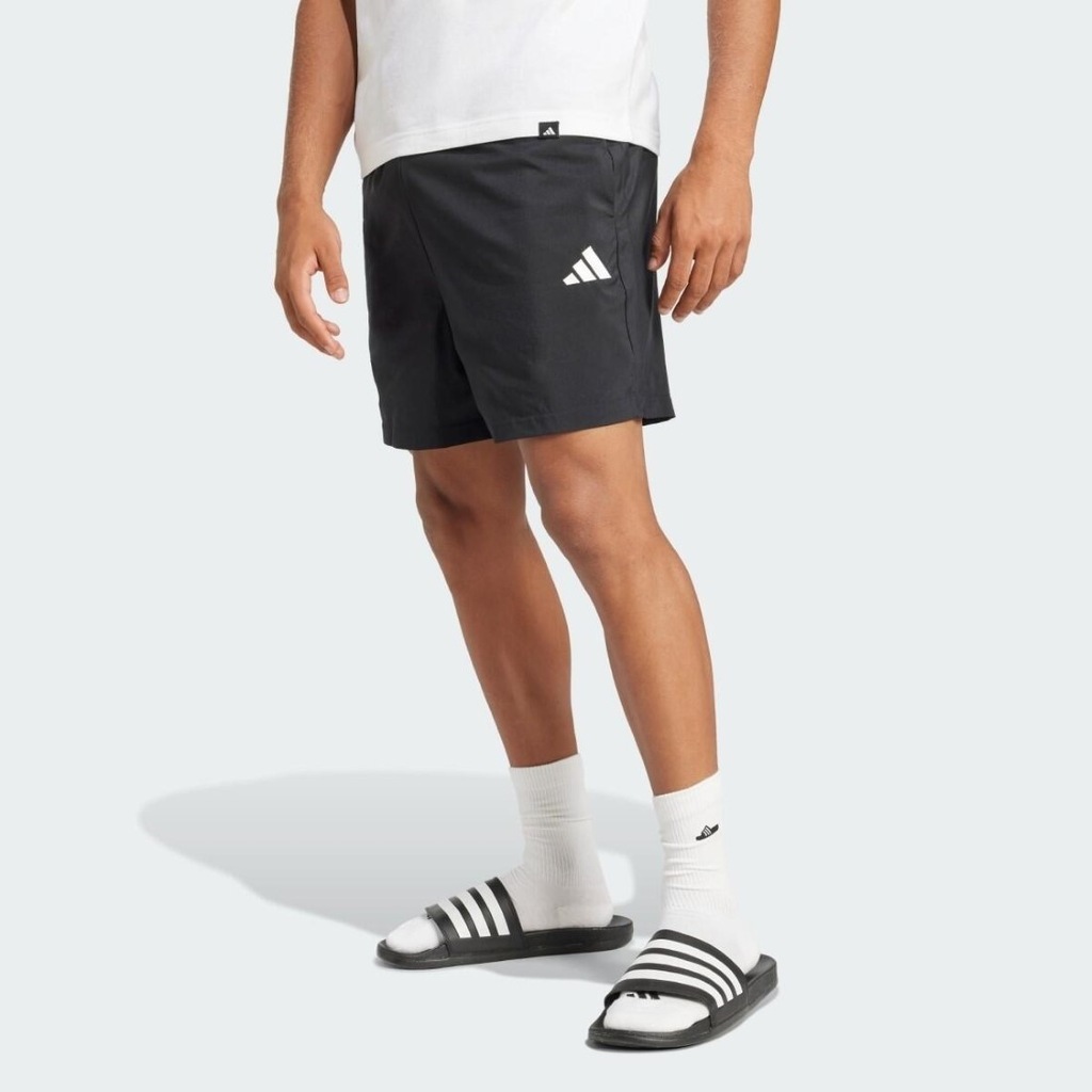 Imagem 2 do produto Short Masculino adidas Chelsea Logo Pequeno