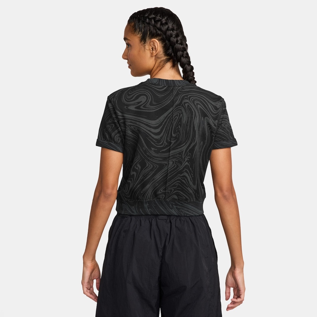 Imagem 2 do produto Camiseta Nike Sportswear Chill Feminina