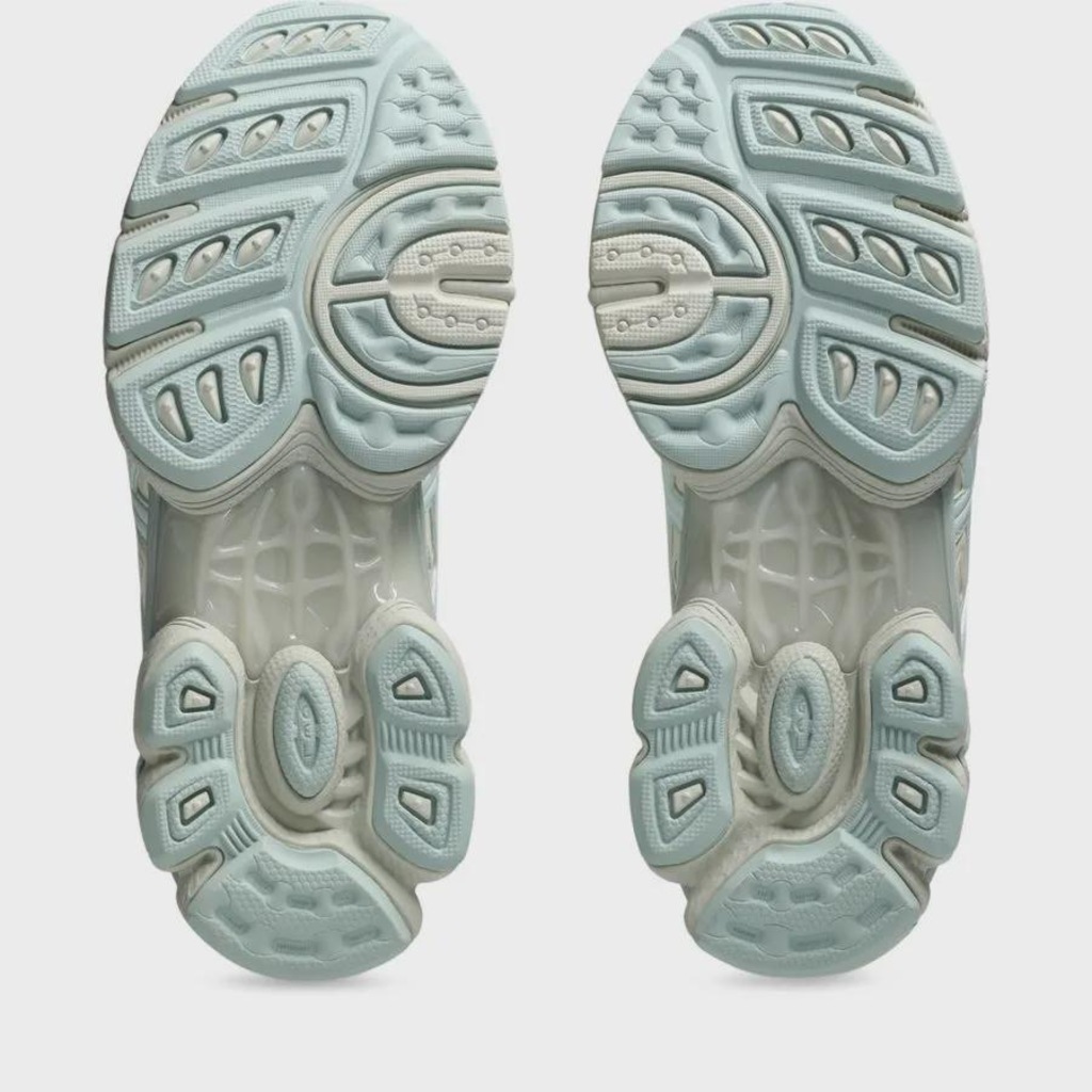 Imagem 2 do produto Tênis Feminino Asics Gel Nimbus 9