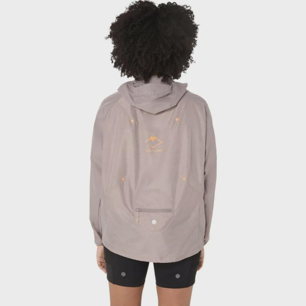 Imagem 2 do produto Jaqueta Corta Vento Feminina ASICS com Capuz Fujitrail Packable