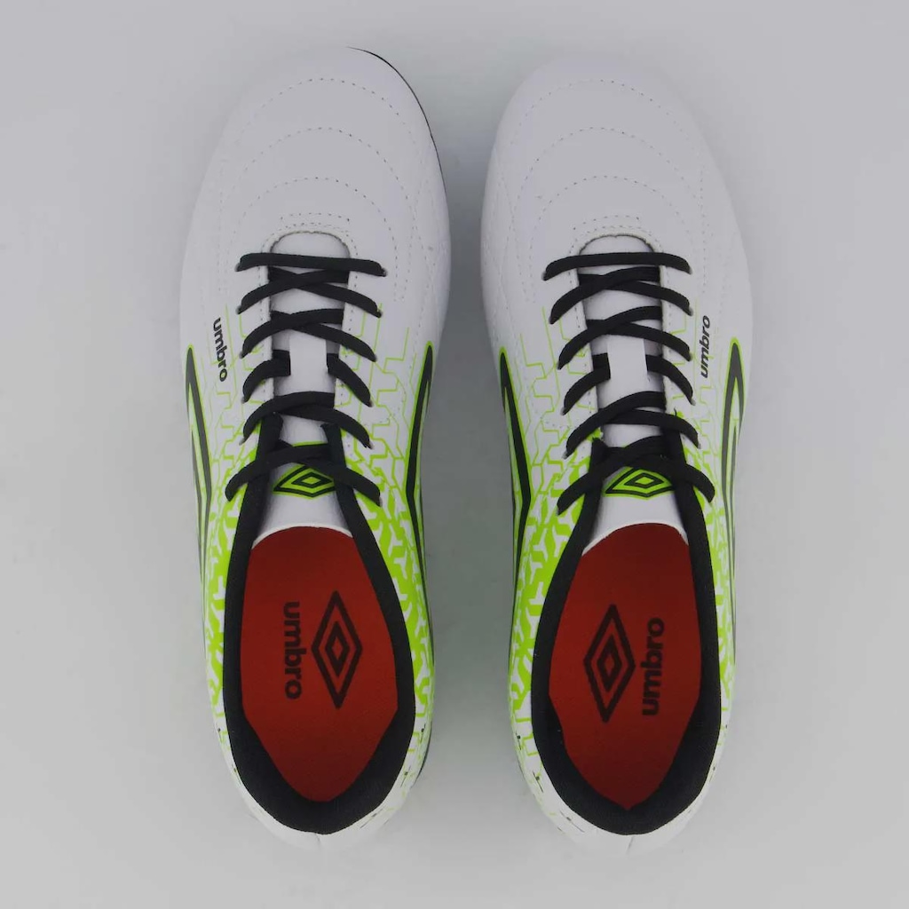 Imagem 4 do produto Chuteira de Campo Adulto Umbro Class Neo