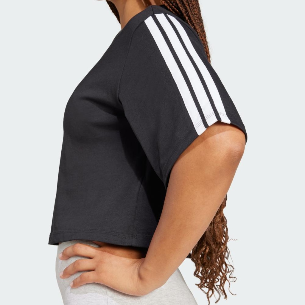Imagem 5 do produto Camiseta Feminina Adidas Essentials Solta Três Listras