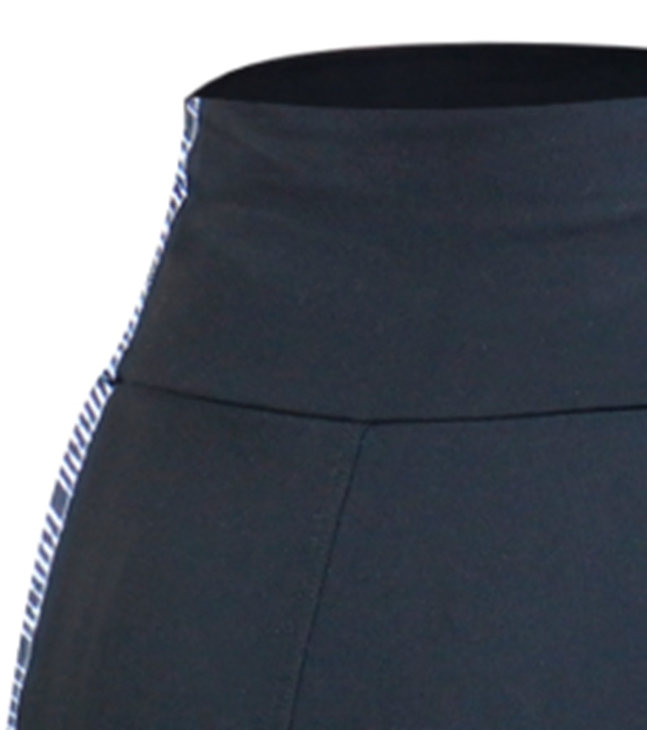 Imagem 2 do produto Short de Treino Venum Logomania Feminino