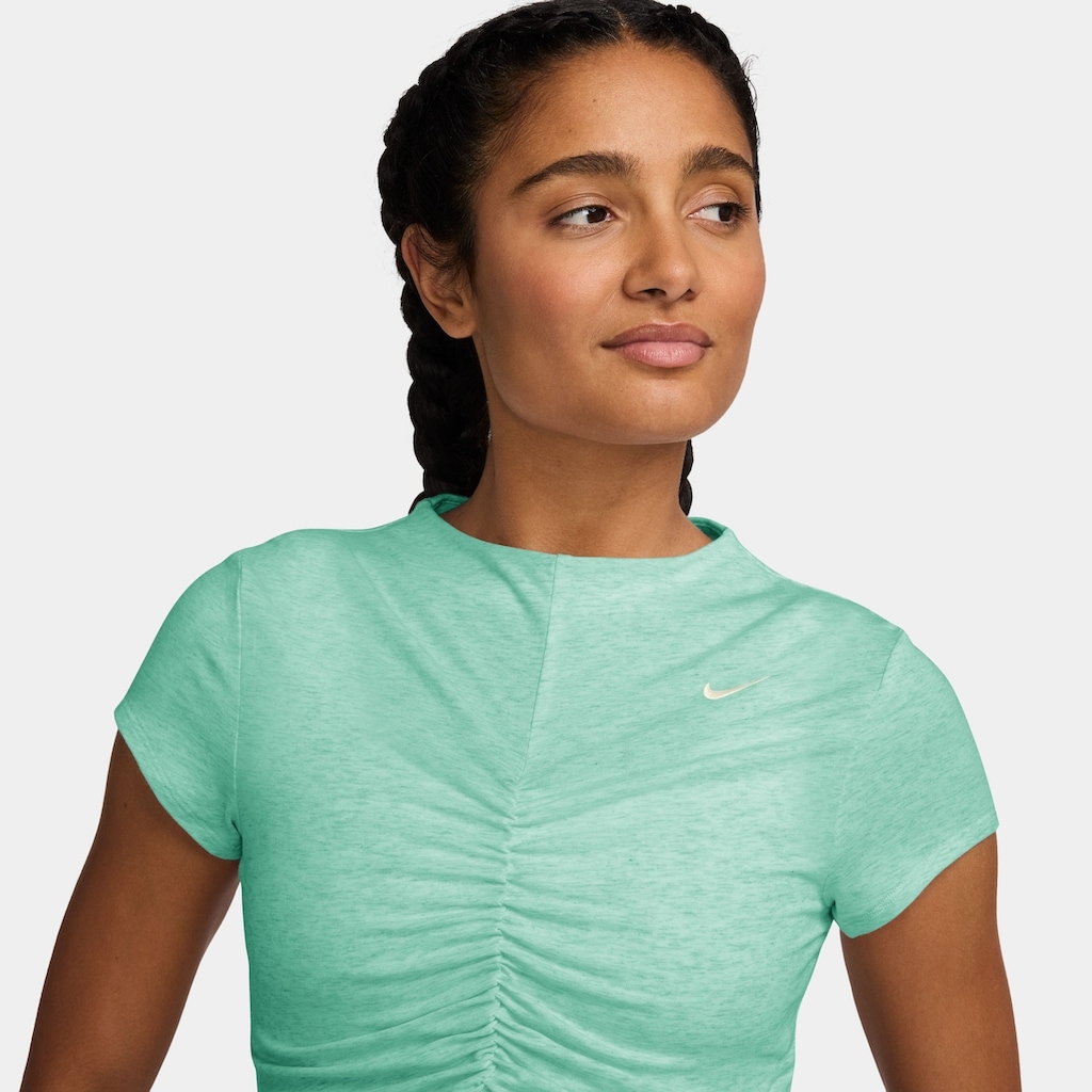 Imagem 3 do produto Camiseta Cropped Nike Sportswear Chill Knit Feminina
