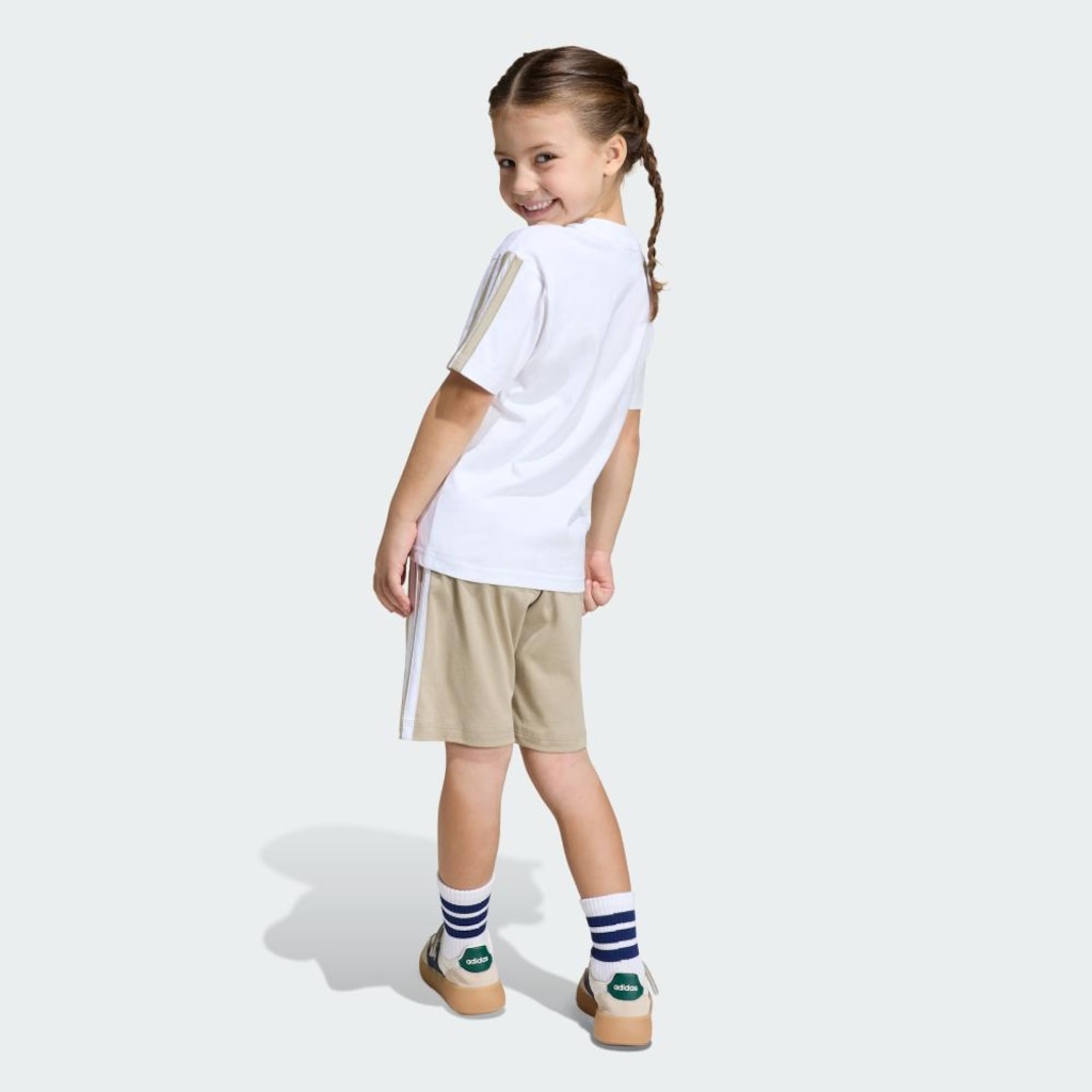 Imagem 3 do produto Conjunto Camiseta + Shorts Infantil adidas Essentials
