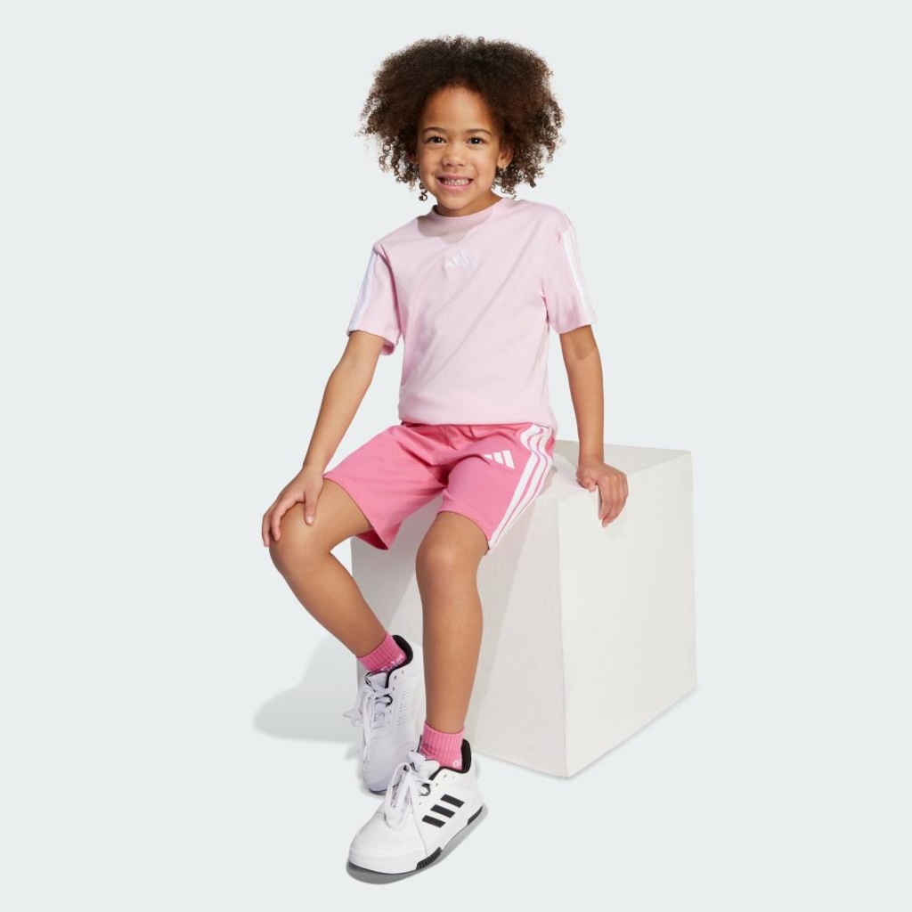 Imagem 3 do produto Conjunto Camiseta + Shorts Infantil adidas Essentials