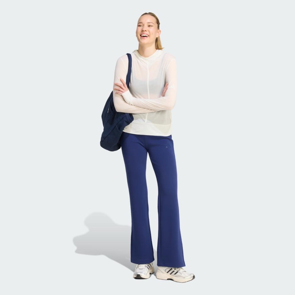Imagem 4 do produto Calça flare Feminina Adidas ALL SZN Soft Lux