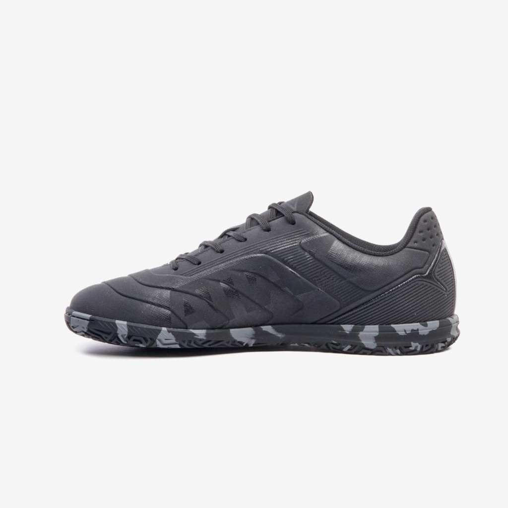 Imagem 2 do produto Chuteira Futsal Adulto Umbro Attak Iii