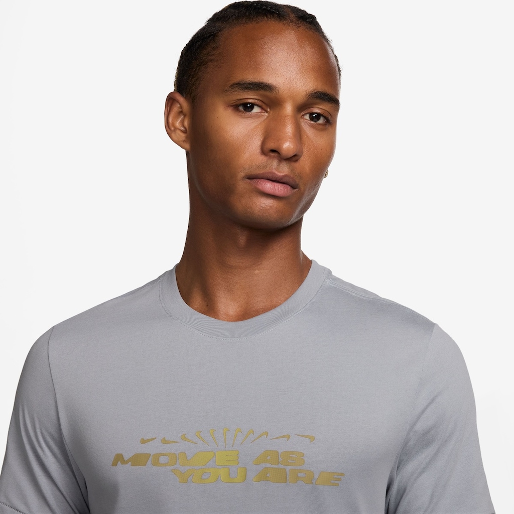 Imagem 4 do produto Camiseta Nike Dri-FIT Verbiage Masculina