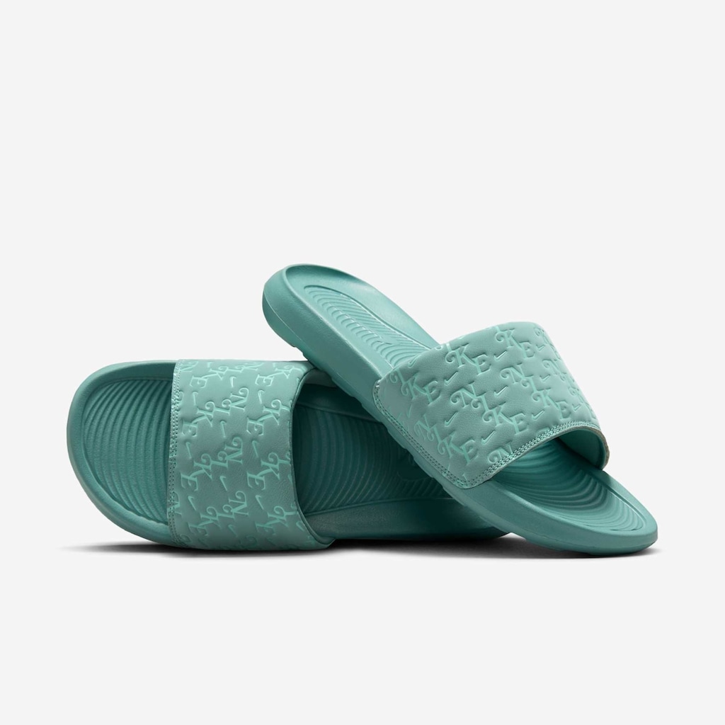 Imagem 2 do produto Chinelo Feminino Nike Victori One