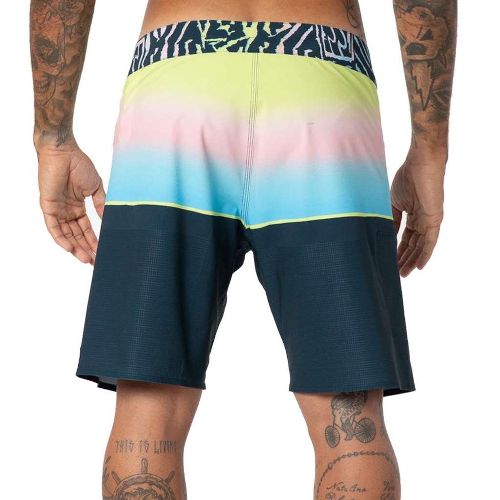 Imagem 2 do produto Bermuda Masculina Billabong Fifty50 Airlite