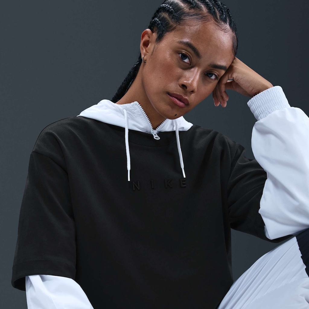 Imagem 3 do produto Camiseta Nike Sportswear Relax Feminina