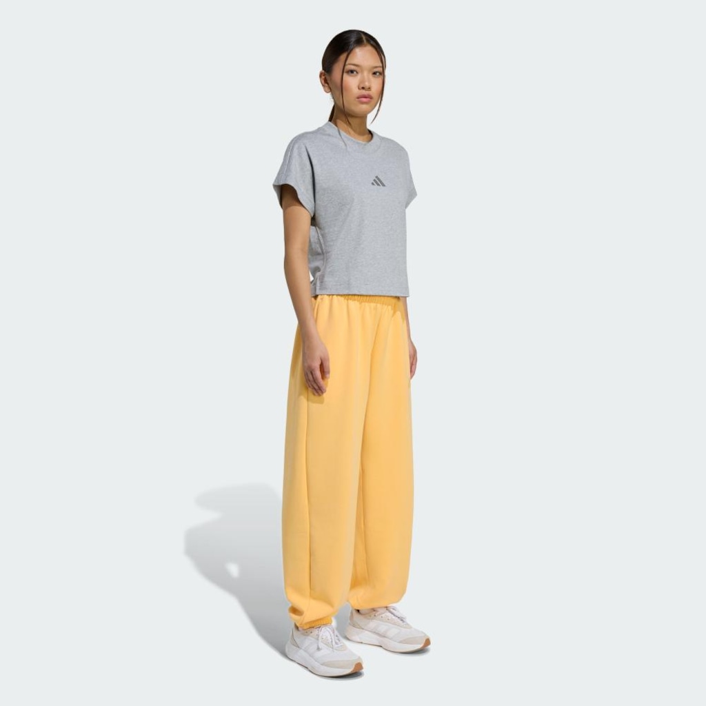 Imagem 4 do produto Calça Feminina adidas Solta ALL SZN Macio Lux