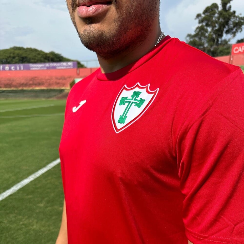 Imagem 4 do produto Camisa Portuguesa Joma Combi Vermelha