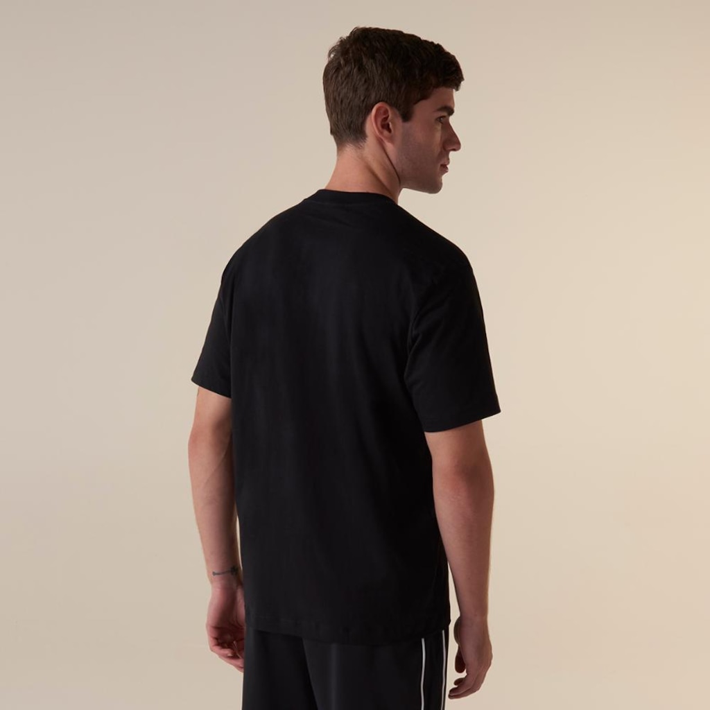 Imagem 2 do produto Camiseta Fila Comfort Classic Masculina