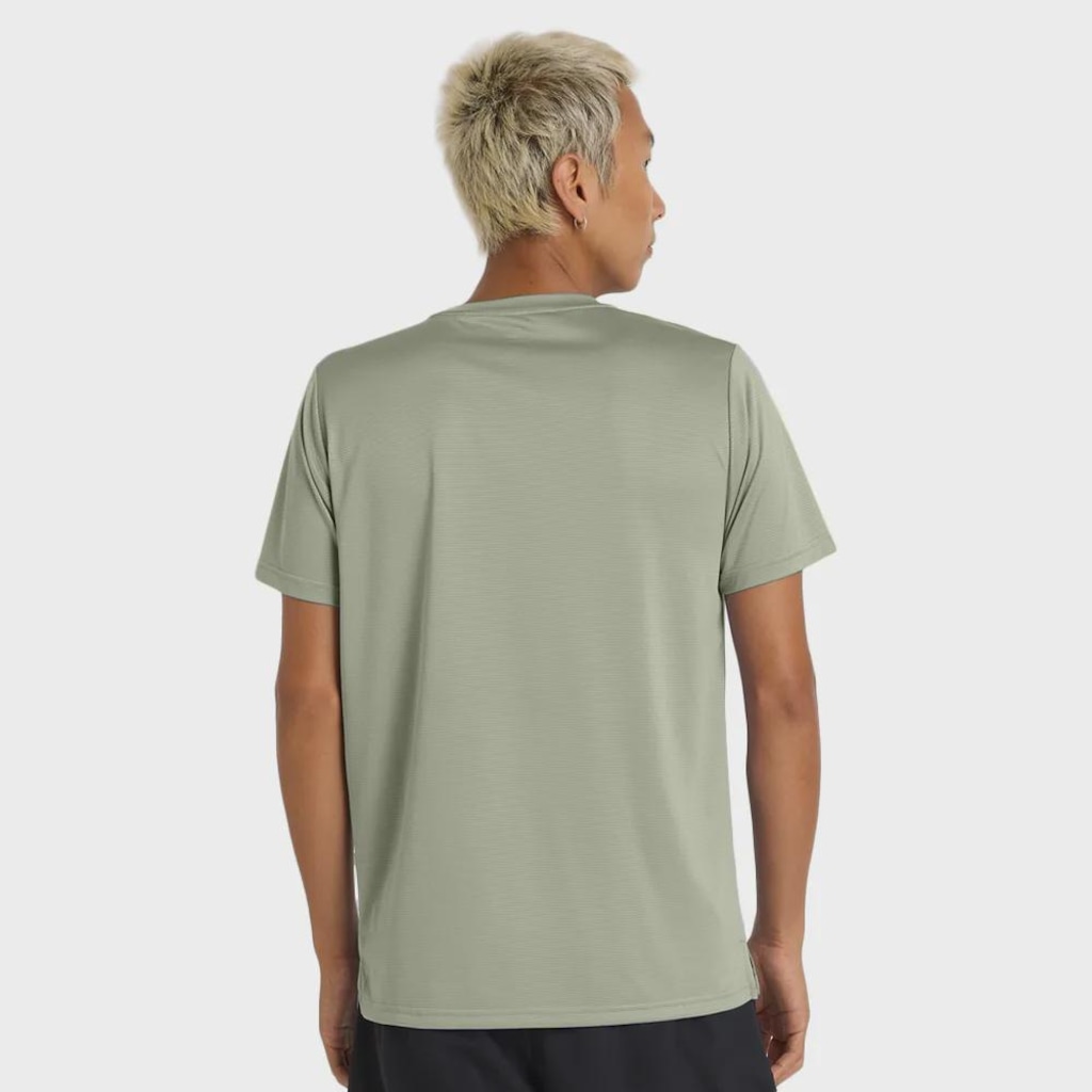 Imagem 2 do produto Camiseta New Balance Sport Essentials Masculina