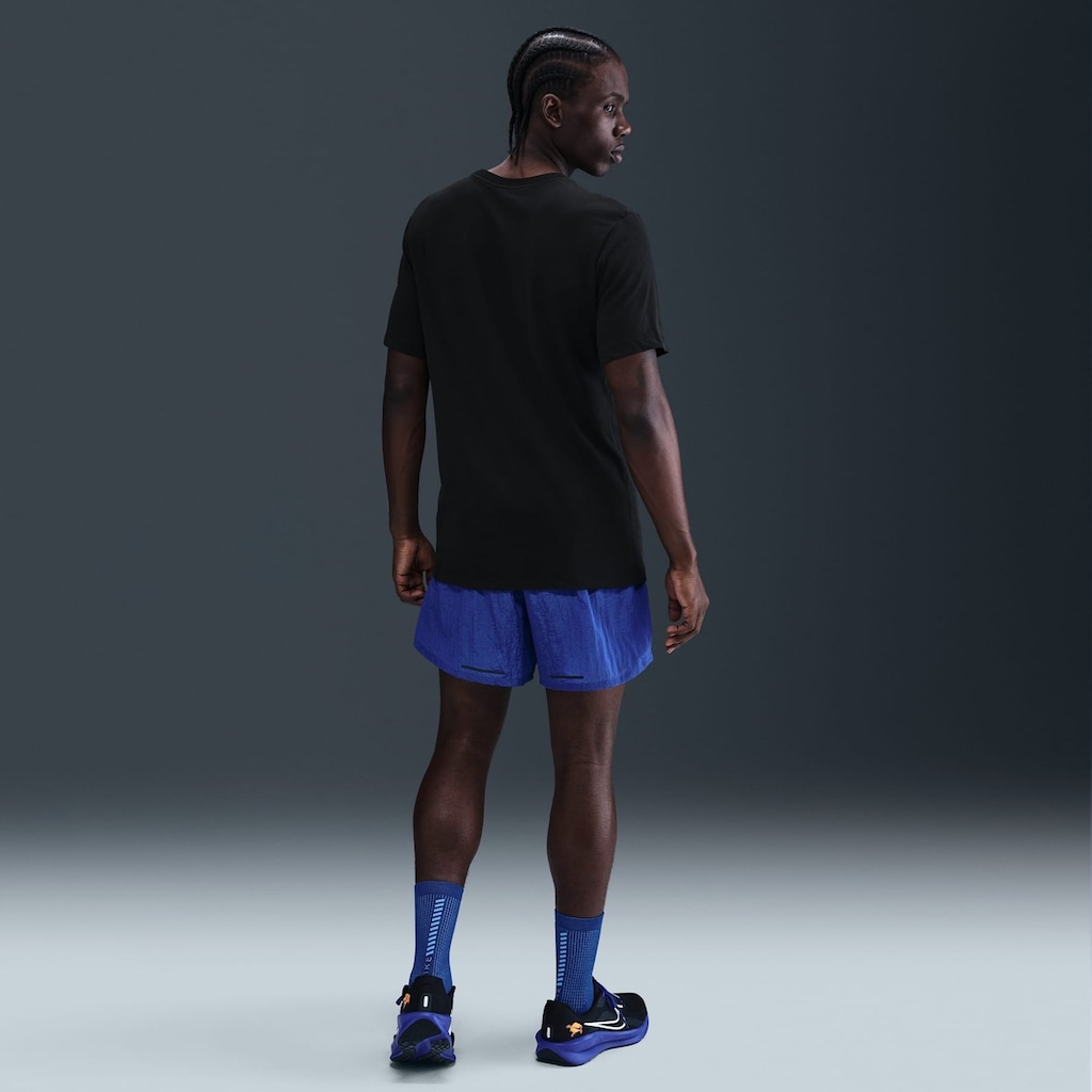 Imagem 5 do produto Camiseta Dri-FIT Nike Run Swoosh Masculina