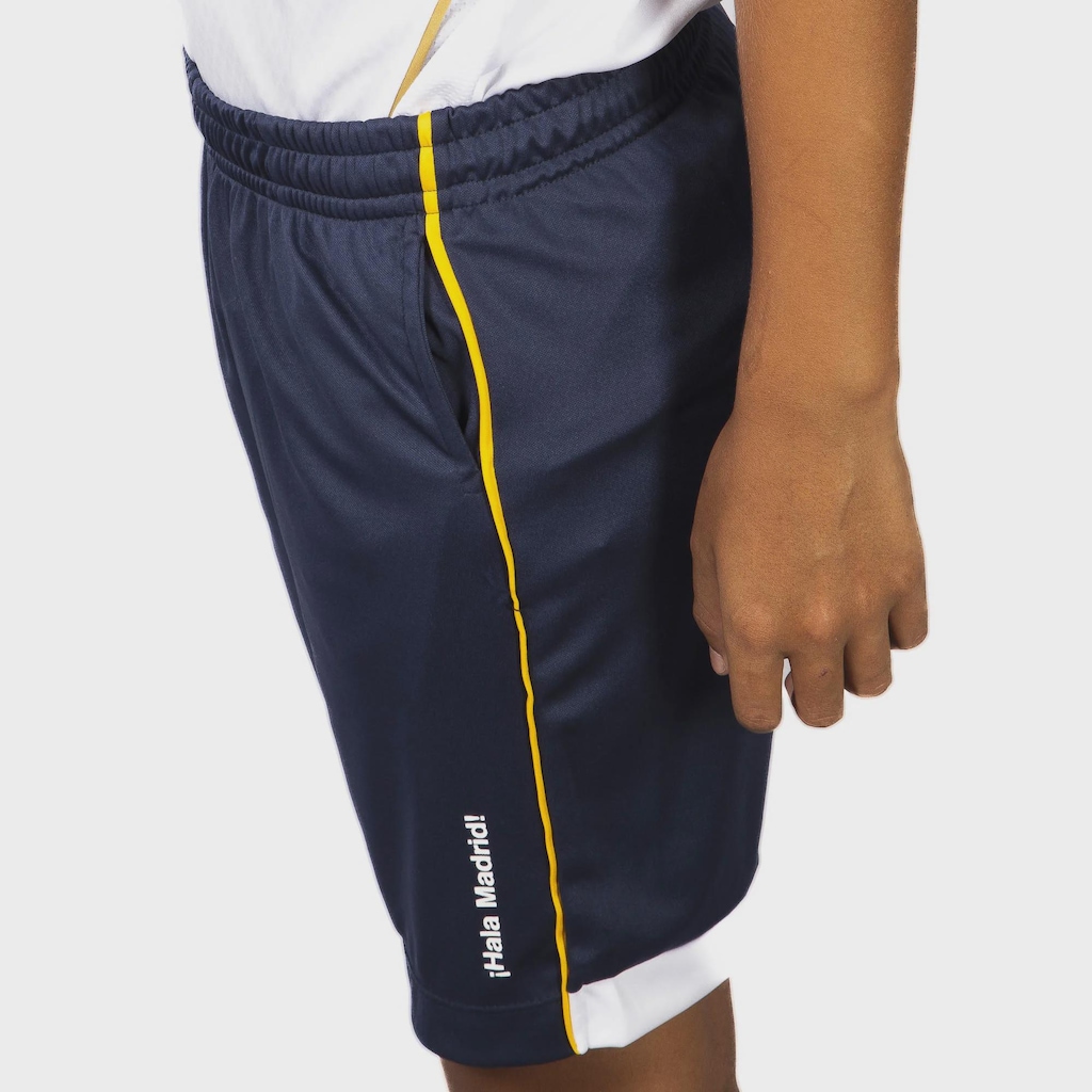 Imagem 3 do produto Bermuda Braziline Real Madrid Sky Infantil