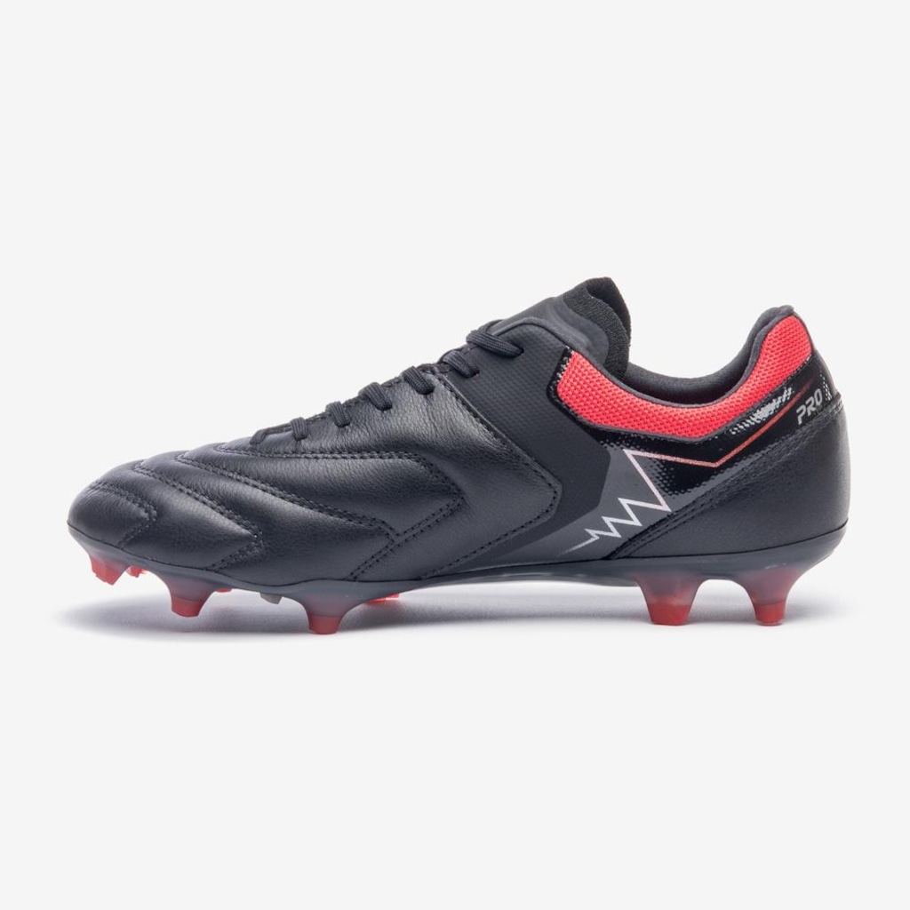 Imagem 2 do produto Chuteira de Campo Adulto Umbro Adamant Master Class Pro