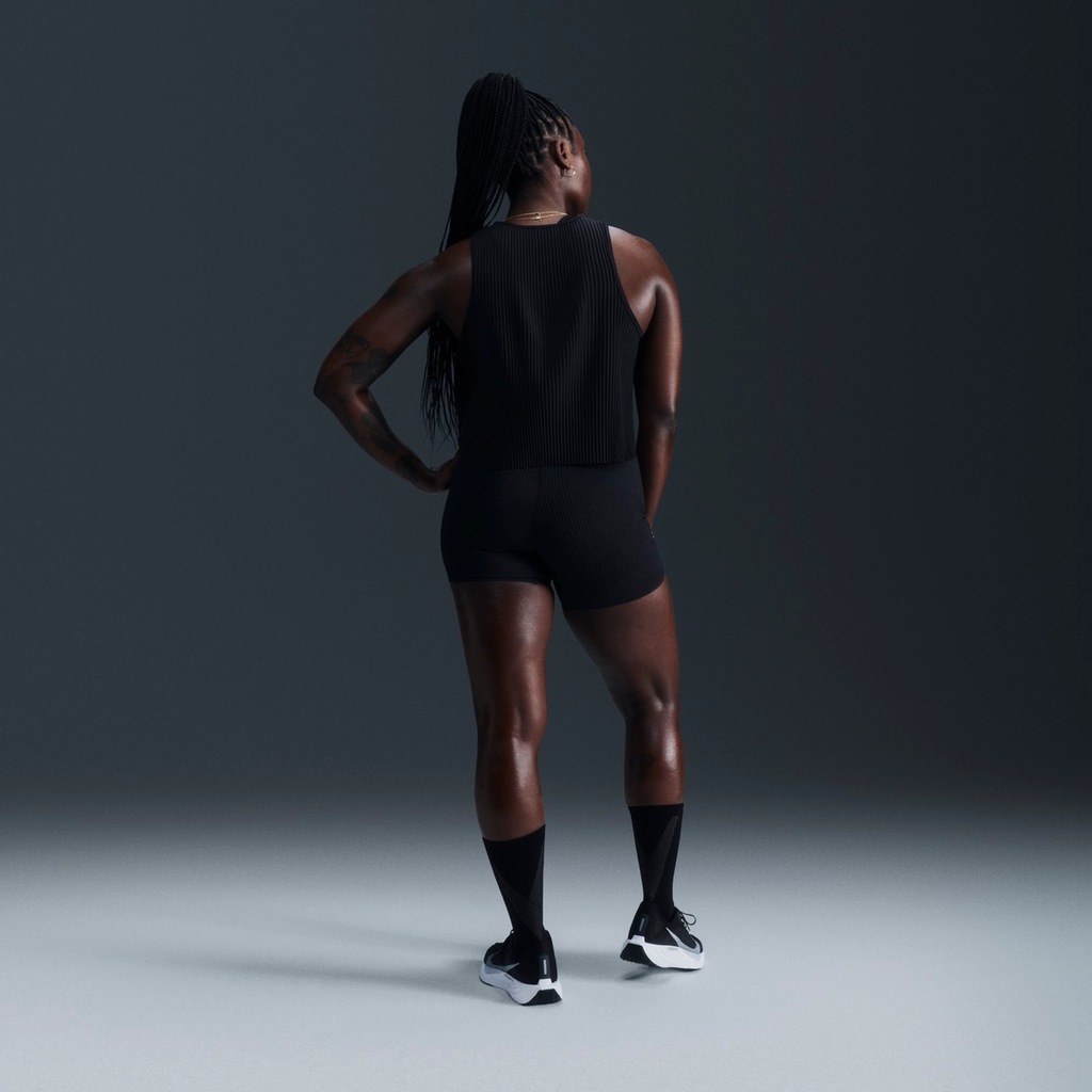 Imagem 5 do produto Regata Dri-FIT Nike Aeroswift Feminina