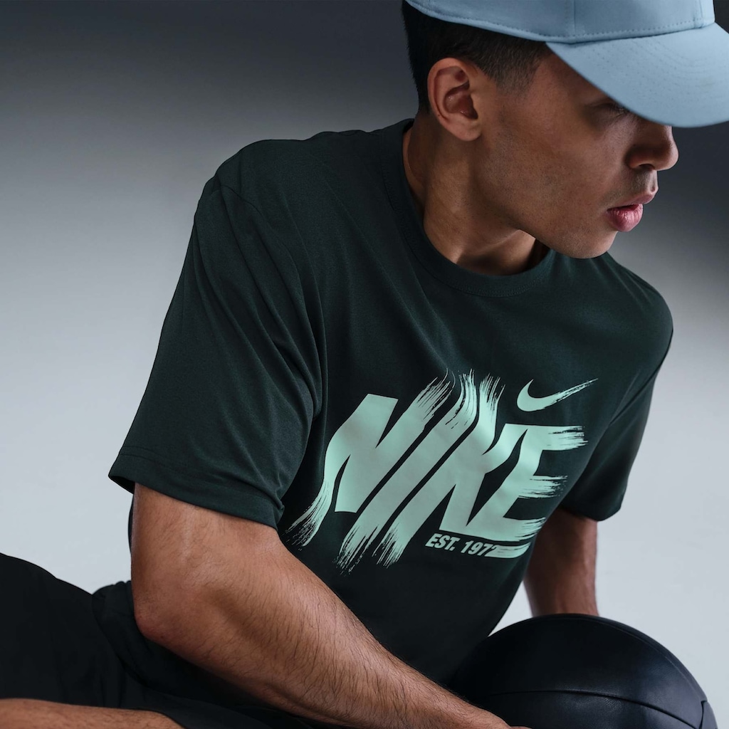 Imagem 3 do produto Camiseta Nike Hyverse GFX Masculina
