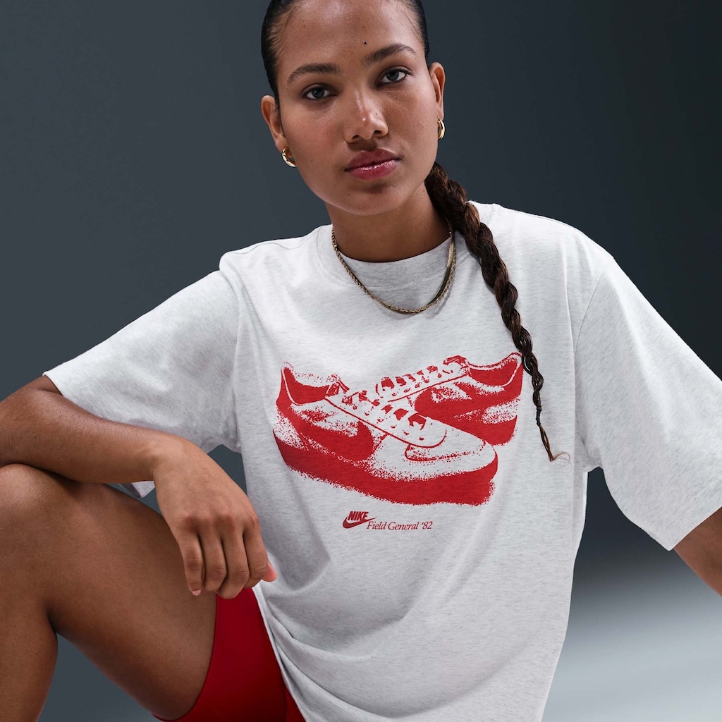 Imagem 3 do produto Camiseta Nike Sportswear Field General Feminina