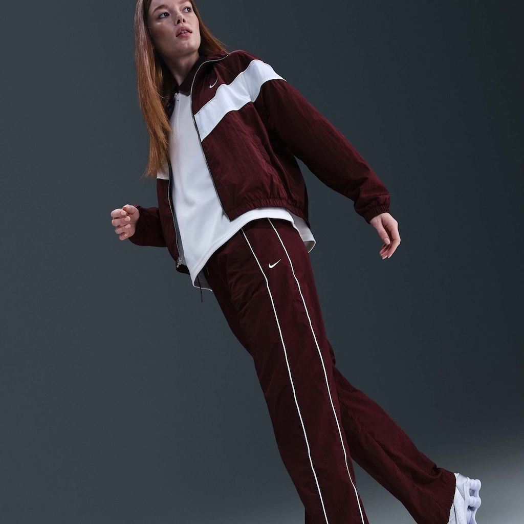 Imagem 5 do produto Calça Nike Sportswear Woven Feminina